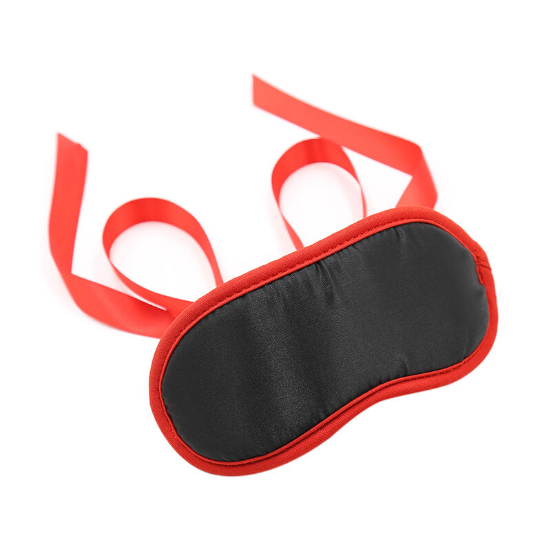 Masque pour les yeux OHMAMA noir à bordures rouges
