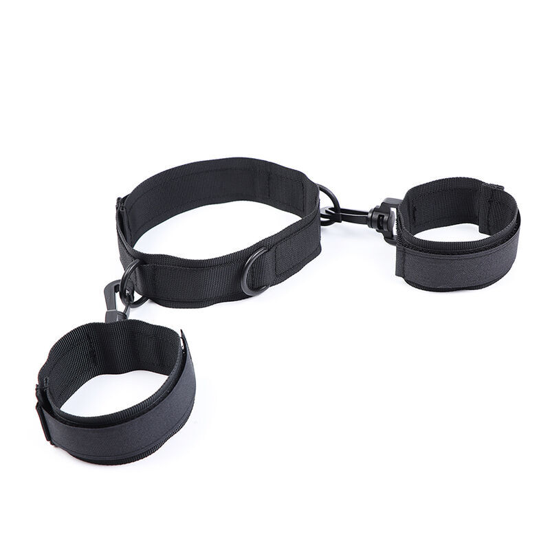 OHMAMA FETISH Menottes avec collier