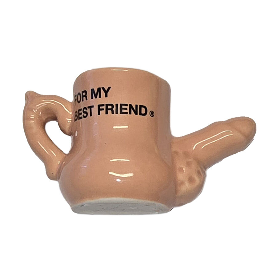 Magnet en céramique DIABLO PICANTE en forme de mini tasse avec détail pénis